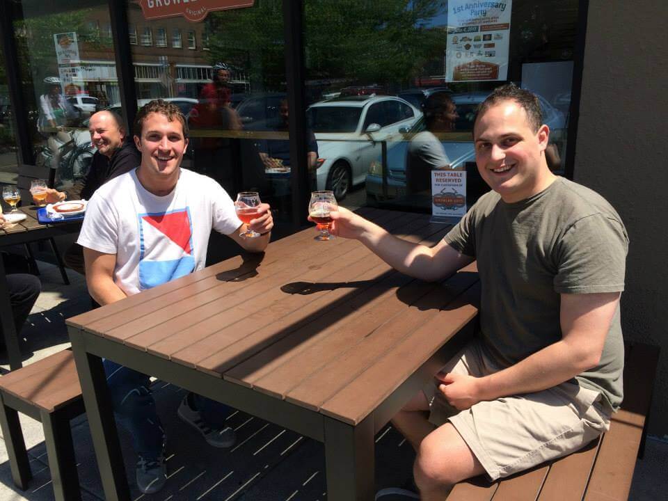 Craft Beer Growler Fills SE Portland, Oregon 97214